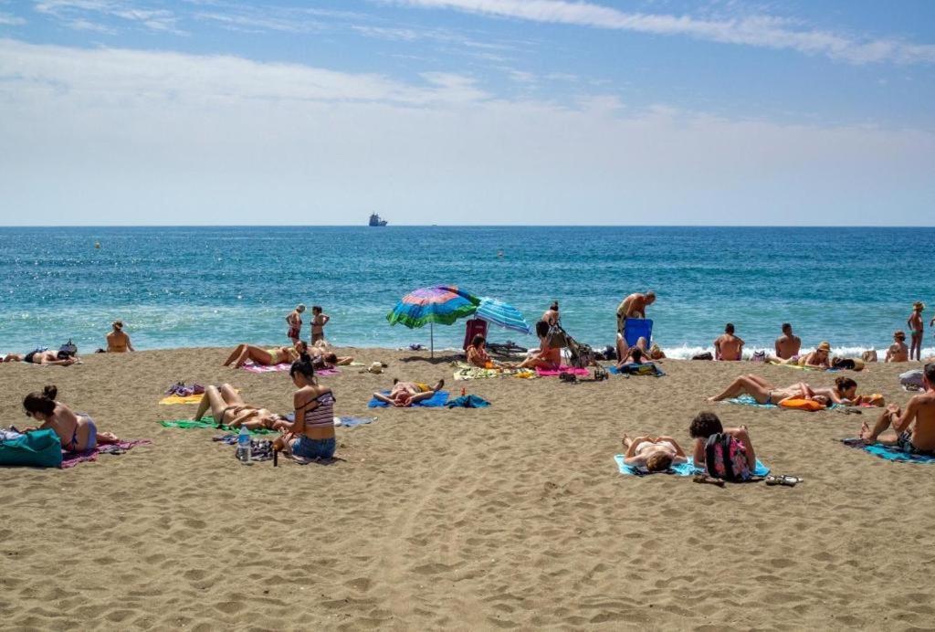 Apartamento El Bambu Cerca Del Mar Málaga Kültér fotó