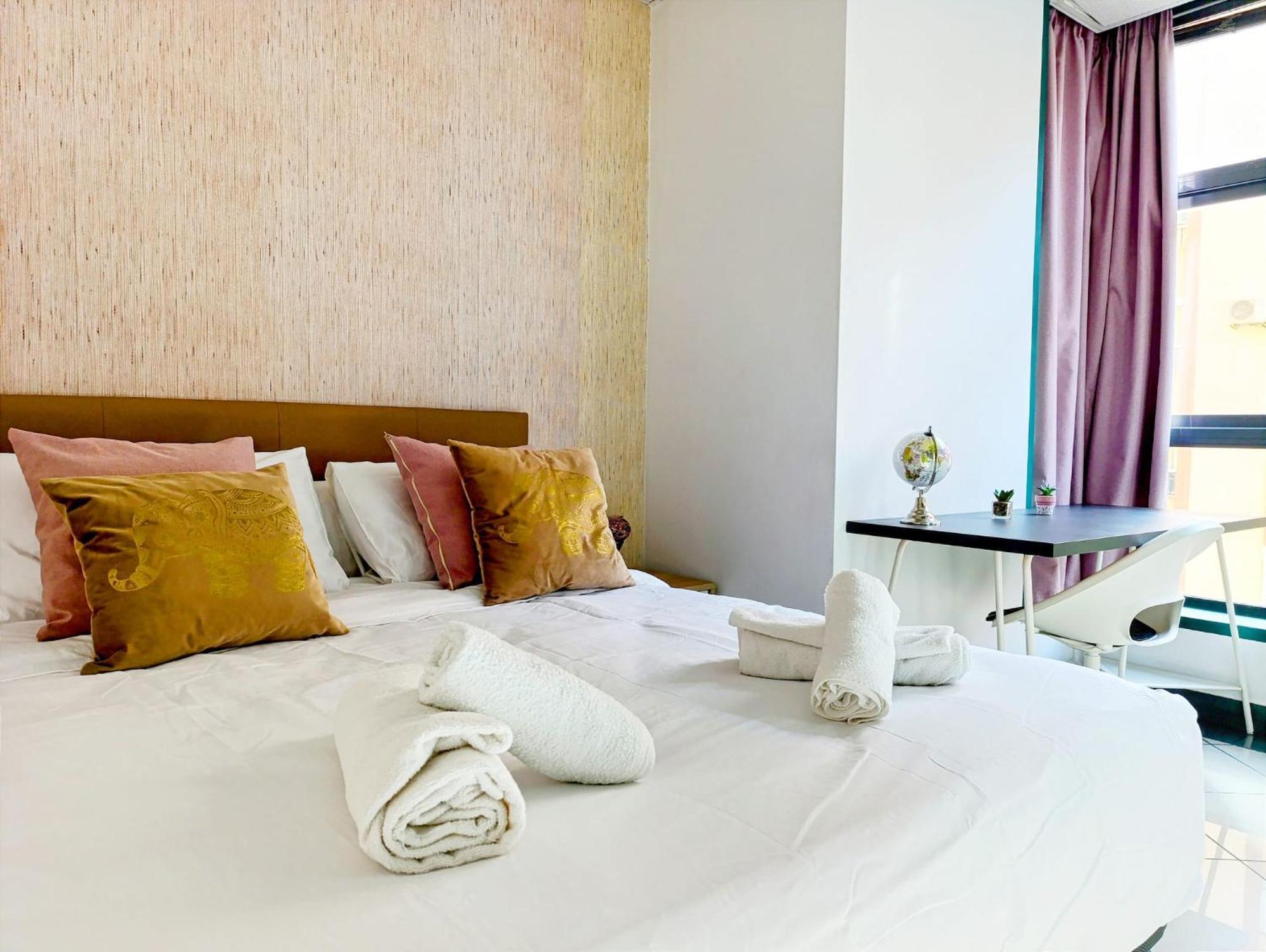 Apartamento El Bambu Cerca Del Mar Málaga Kültér fotó